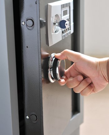 Lock Key Store Indianapolis, IN 317-975-2286 Lock Key Store Indianapolis, IN 317-975-2286